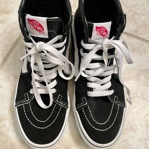 Vans SK8-HI 6.5Men=8Women